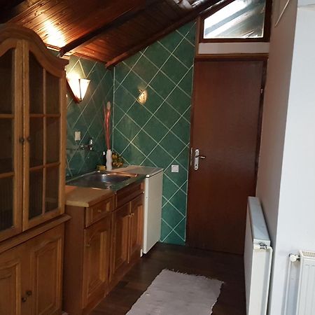 Lira Inn Nis Bagian luar foto