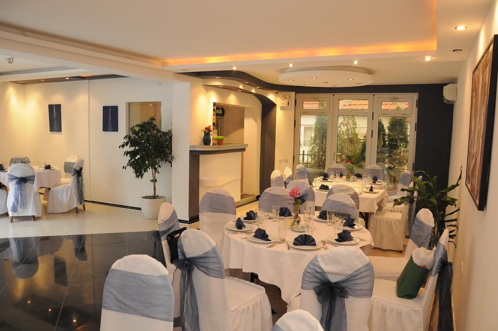 Lira Inn Nis Bagian luar foto