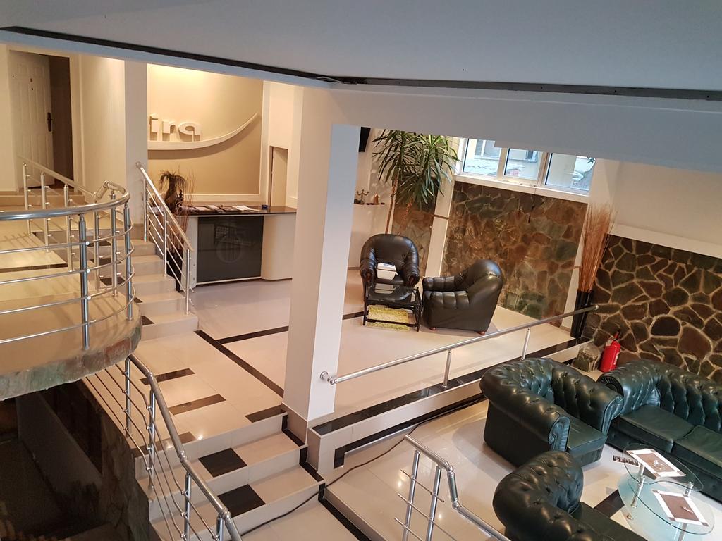 Lira Inn Nis Bagian luar foto