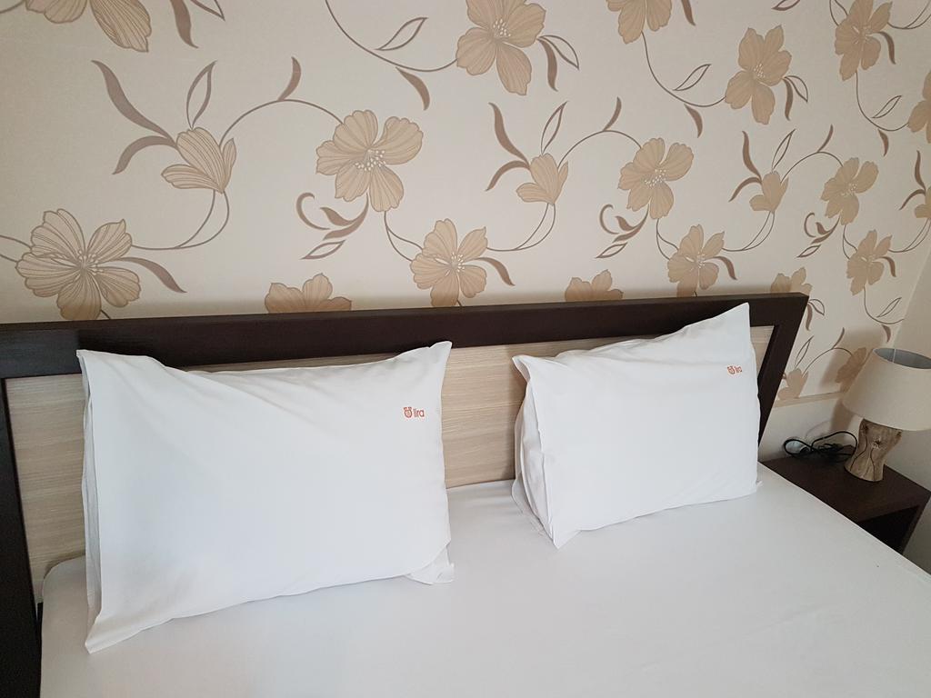 Lira Inn Nis Bagian luar foto