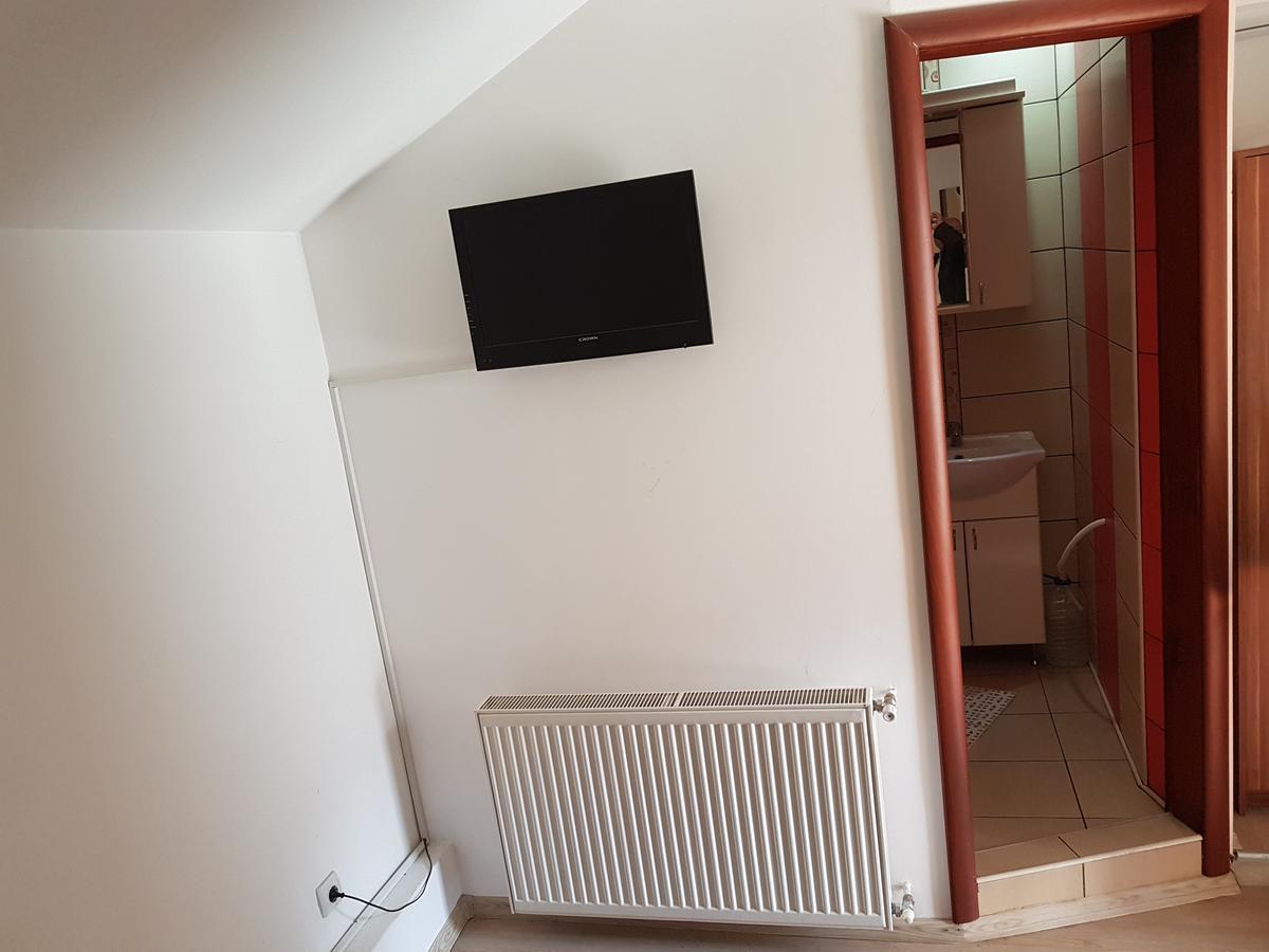 Lira Inn Nis Bagian luar foto